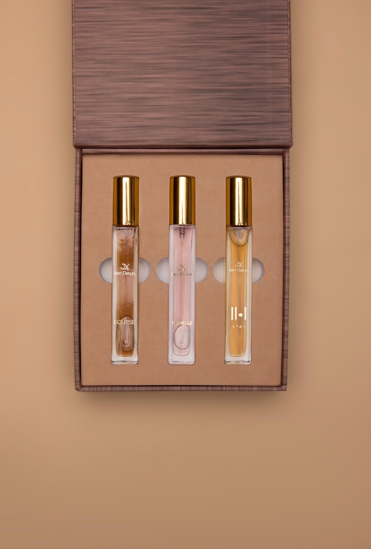 JAN DEUX IN 3 CHAPTERS